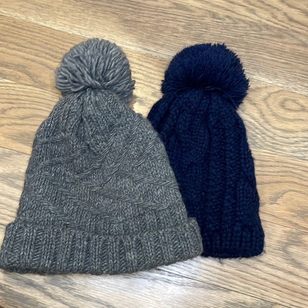 Knit Pom-Pom Beanie Hat - Gray and Navy